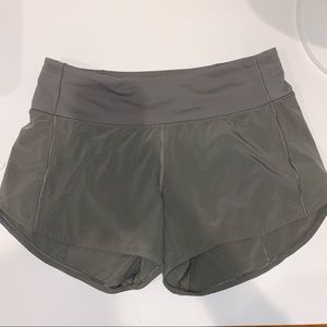 Lululemon Speed Up Shorts 4”